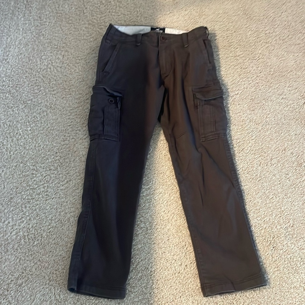 Hollister men’s cargo pants size w30 L30 in brown